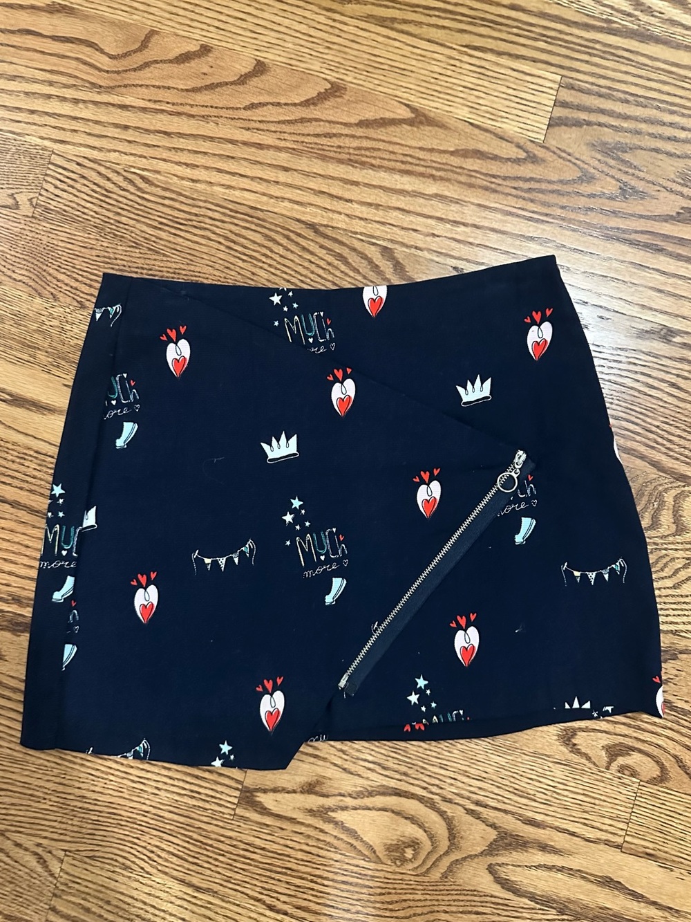 Zara Black Printed Mini Skirt with Heart, Crown & Diagonal Zip